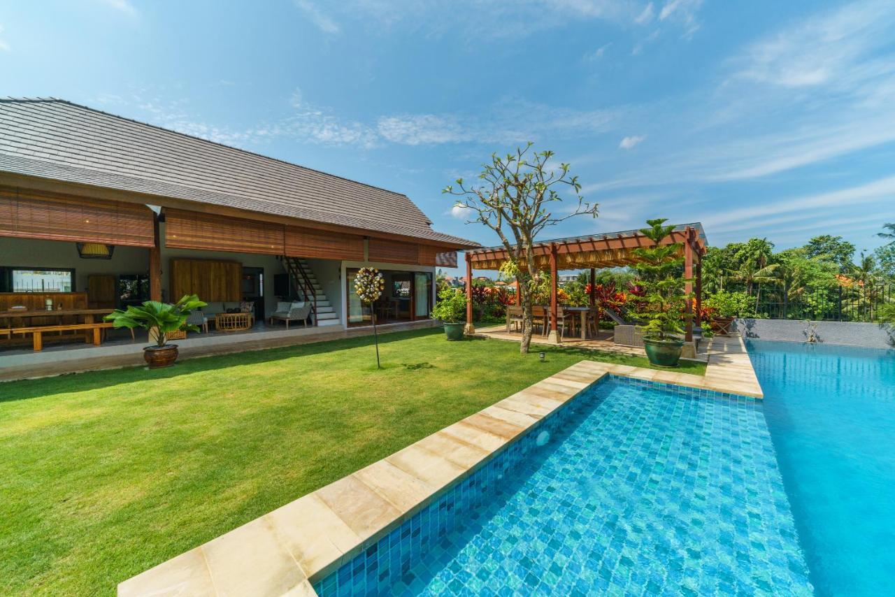 Villa Beauvida - Cozy 4- Bedroom Villa In Canggu With 18M Pool Dalung  Exterior foto
